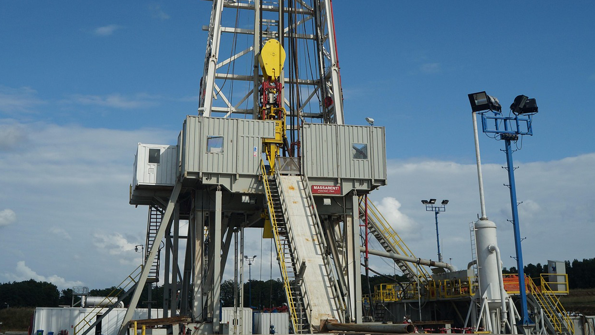 Oil Well  Servicing